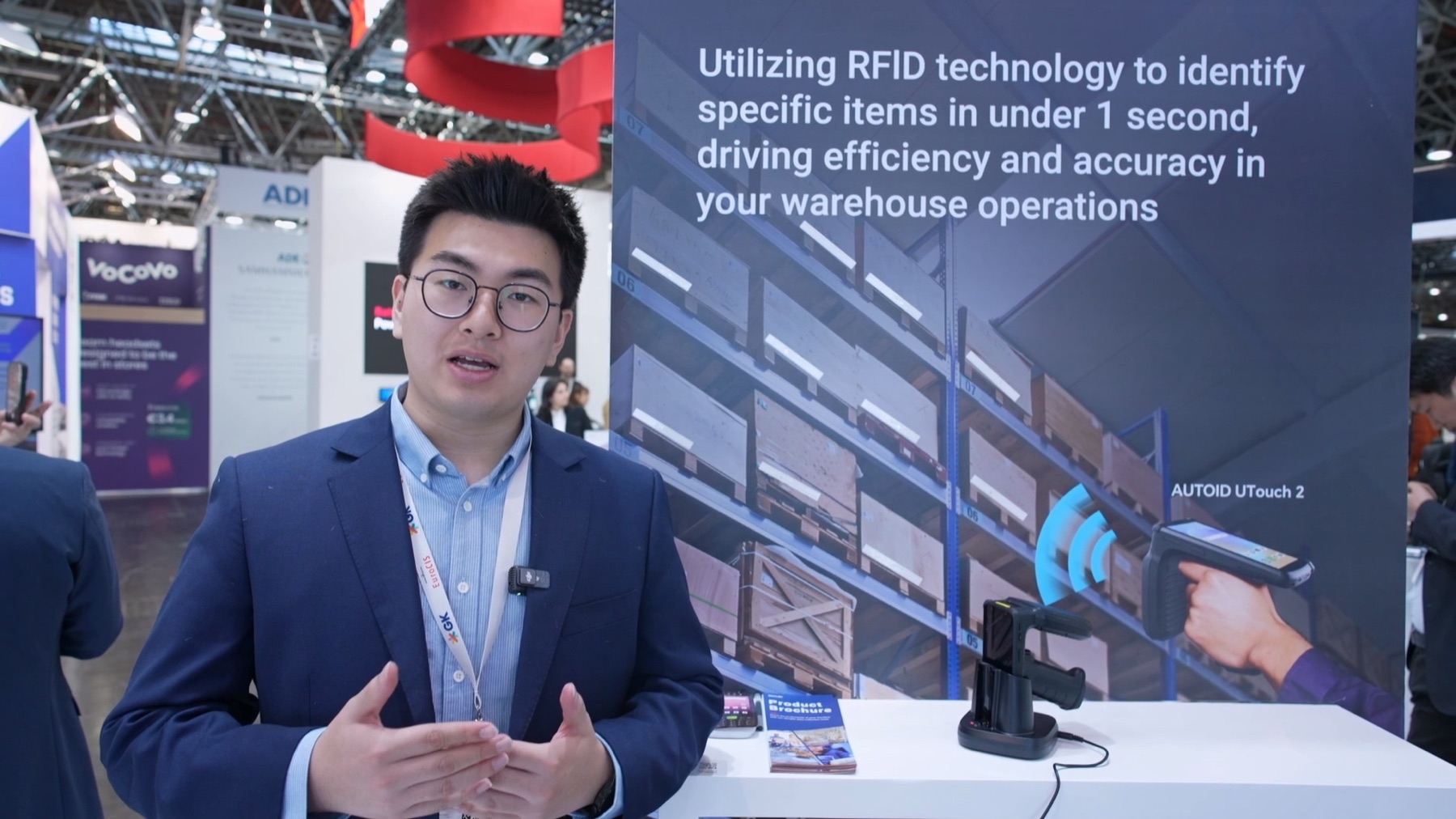 EuroCIS 展会现场采访画面
