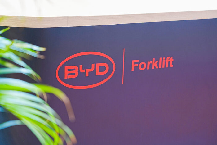 BYD 叉车 · 斯图加特仓储展